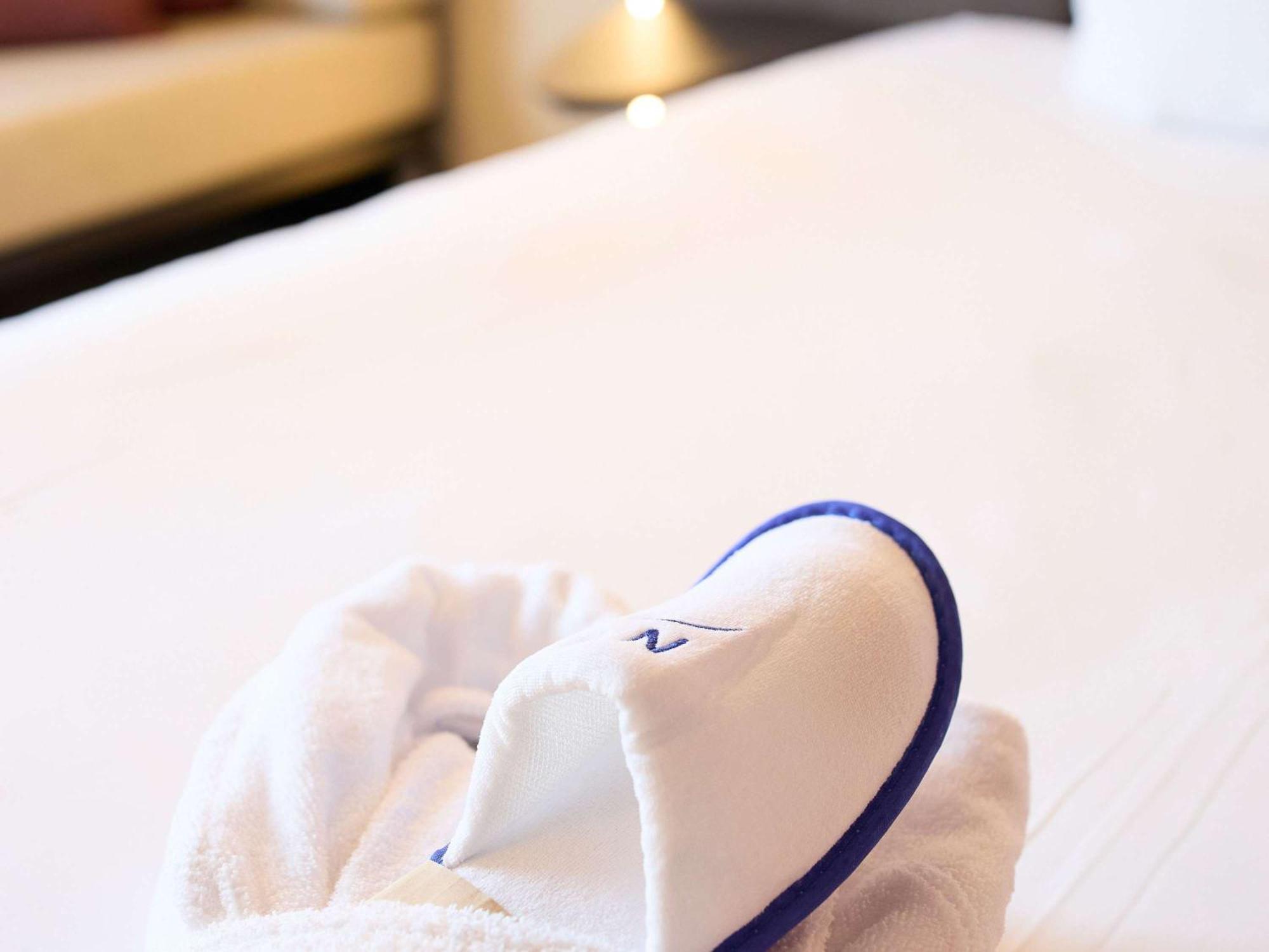 Novotel Zürich Airport Messe Hotel 4*